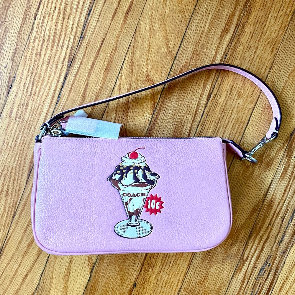 💕 NWT Coach Nolita 19 in Sundae Cherry Blossom